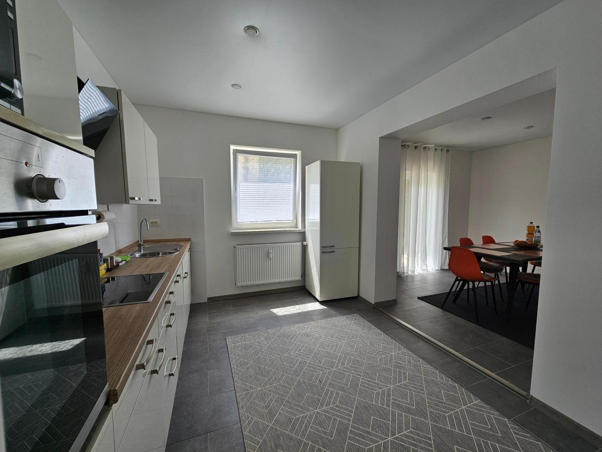Warburg, Fewo "Sweet Home" 2,5 Zi- Eg-Separater Eingang - Parkplatz - Terasse- Komfortabel,Renoviert ภายนอก รูปภาพ